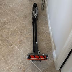 Fairly Used Shark Apex Duo Clean Zero.M Vacuum 