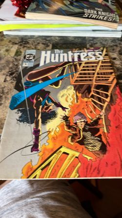 DC Comics The Huntress Comic Book