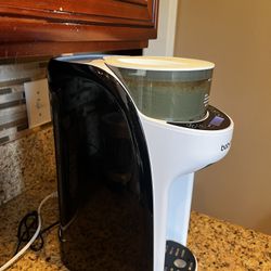 Baby Brezza Formula Pro