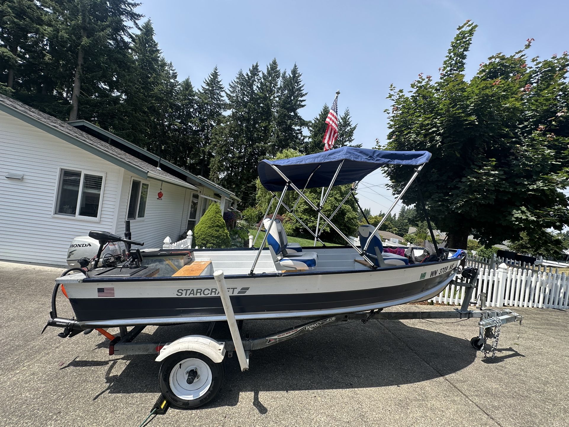 StarCraft Fishing Boat With Honda 20hp Outboard