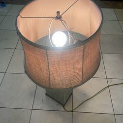 Table lamp