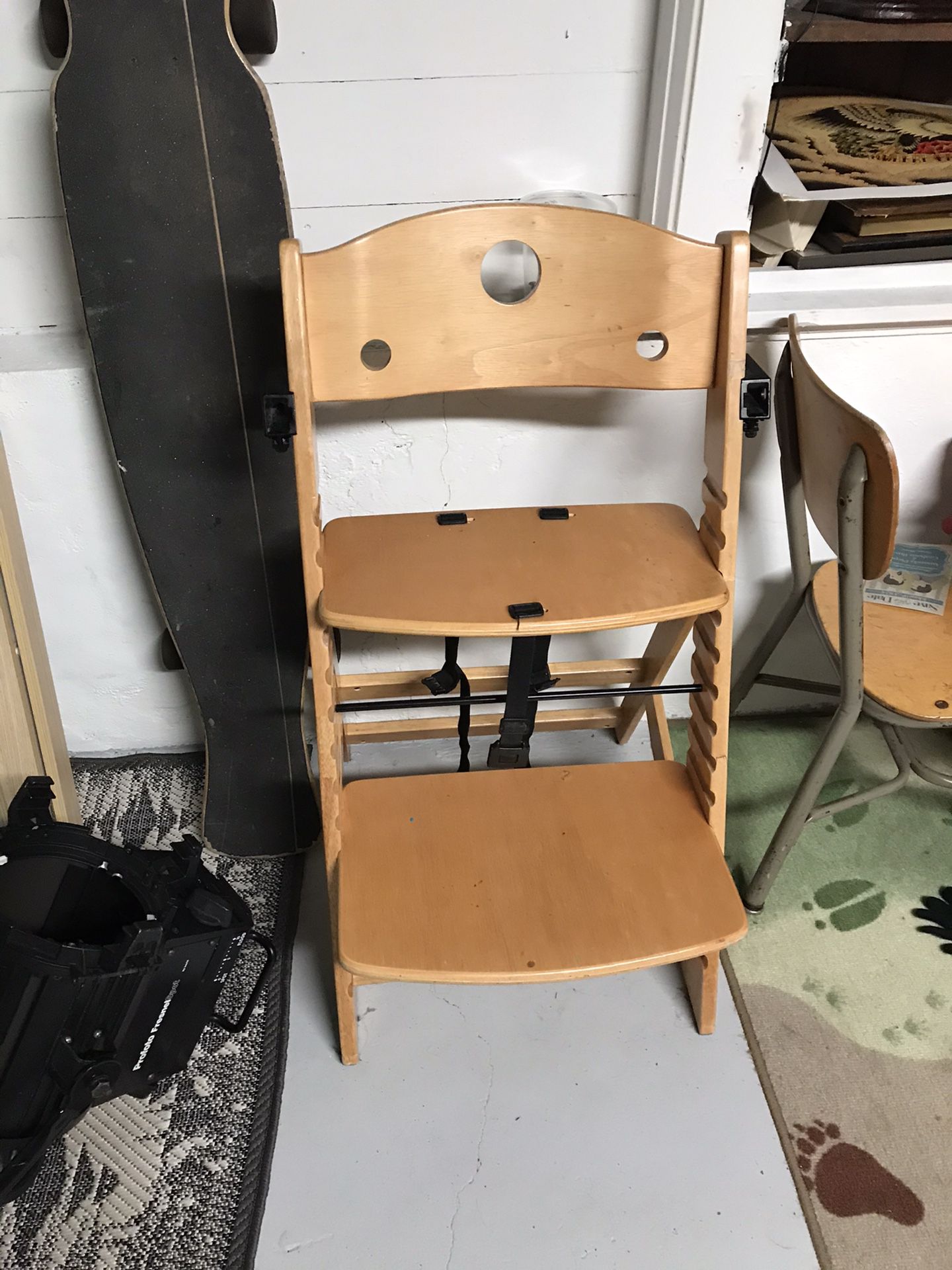 Special Tomato adjustable high chair for bigger kids