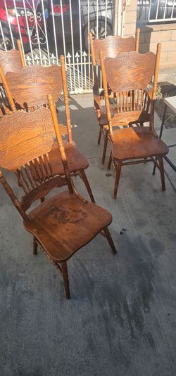 5 wood chairs