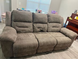 Recliner couch