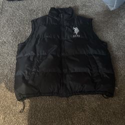 US POLO ASSN Sleeveless Puffer XL 