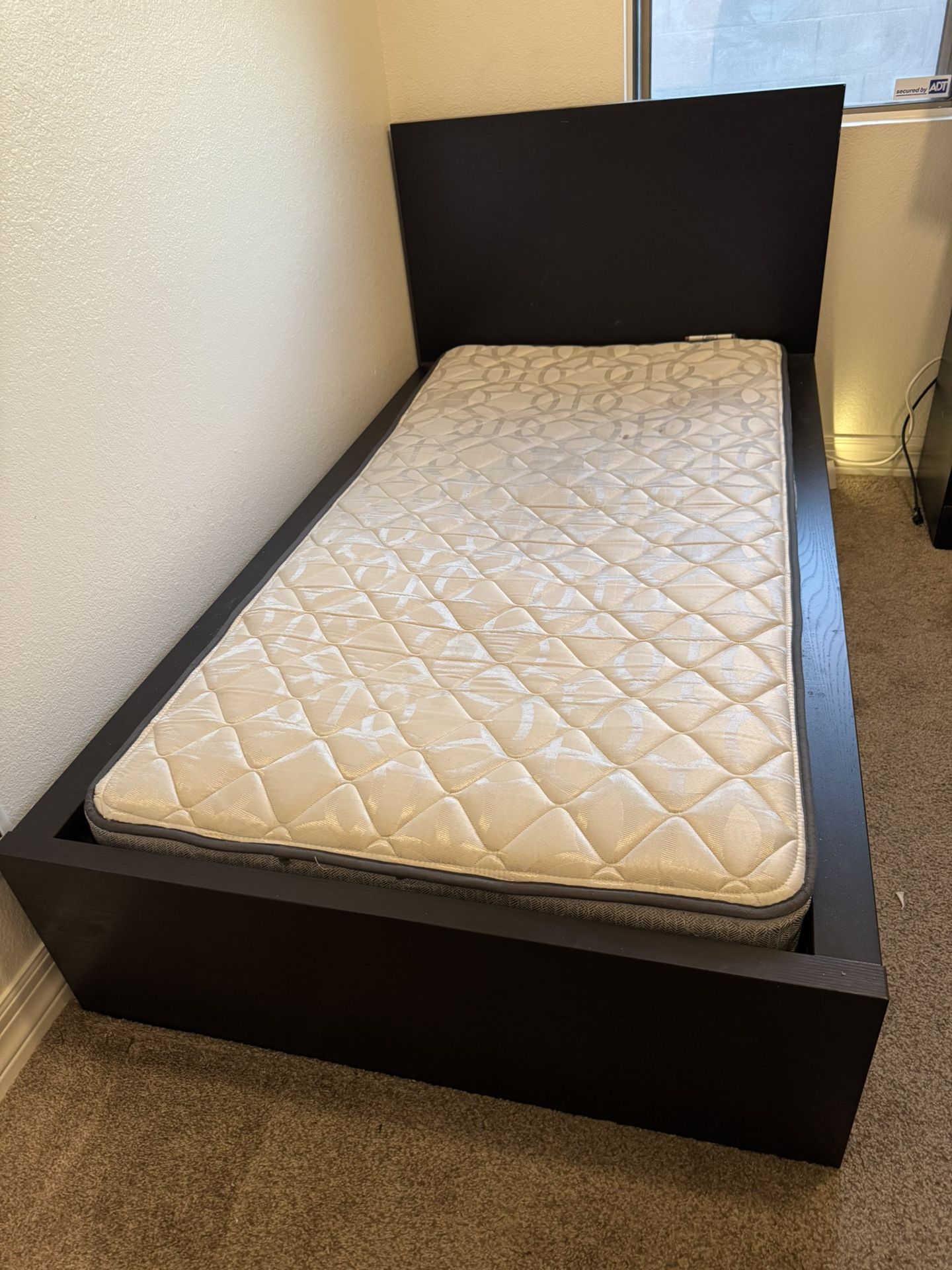 Twin Bed