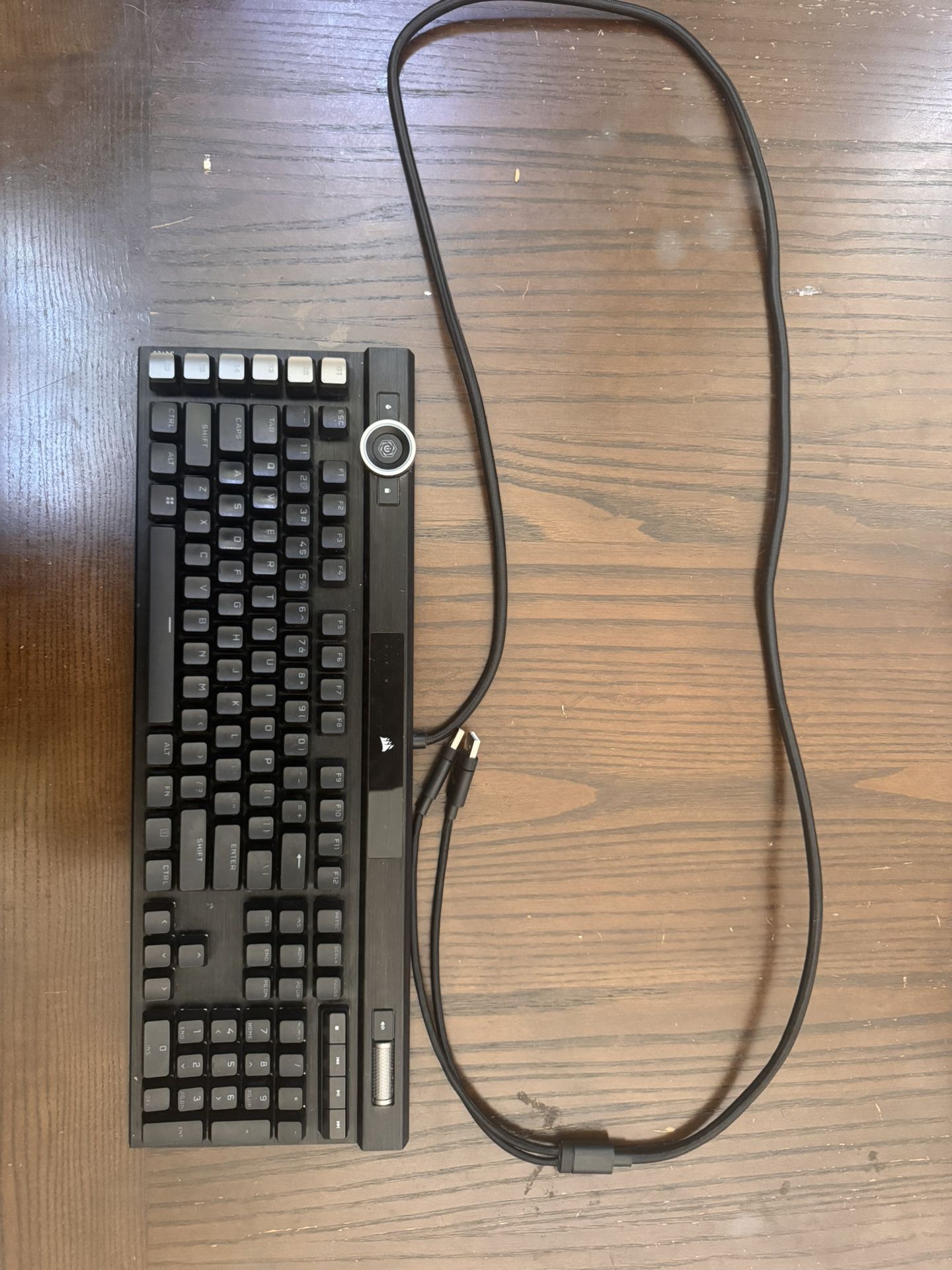 Corsair k100 Full Size Keyboard