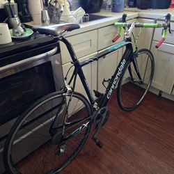 Pro bike: Rory Sutherland's Health Net Cannondale SuperSix