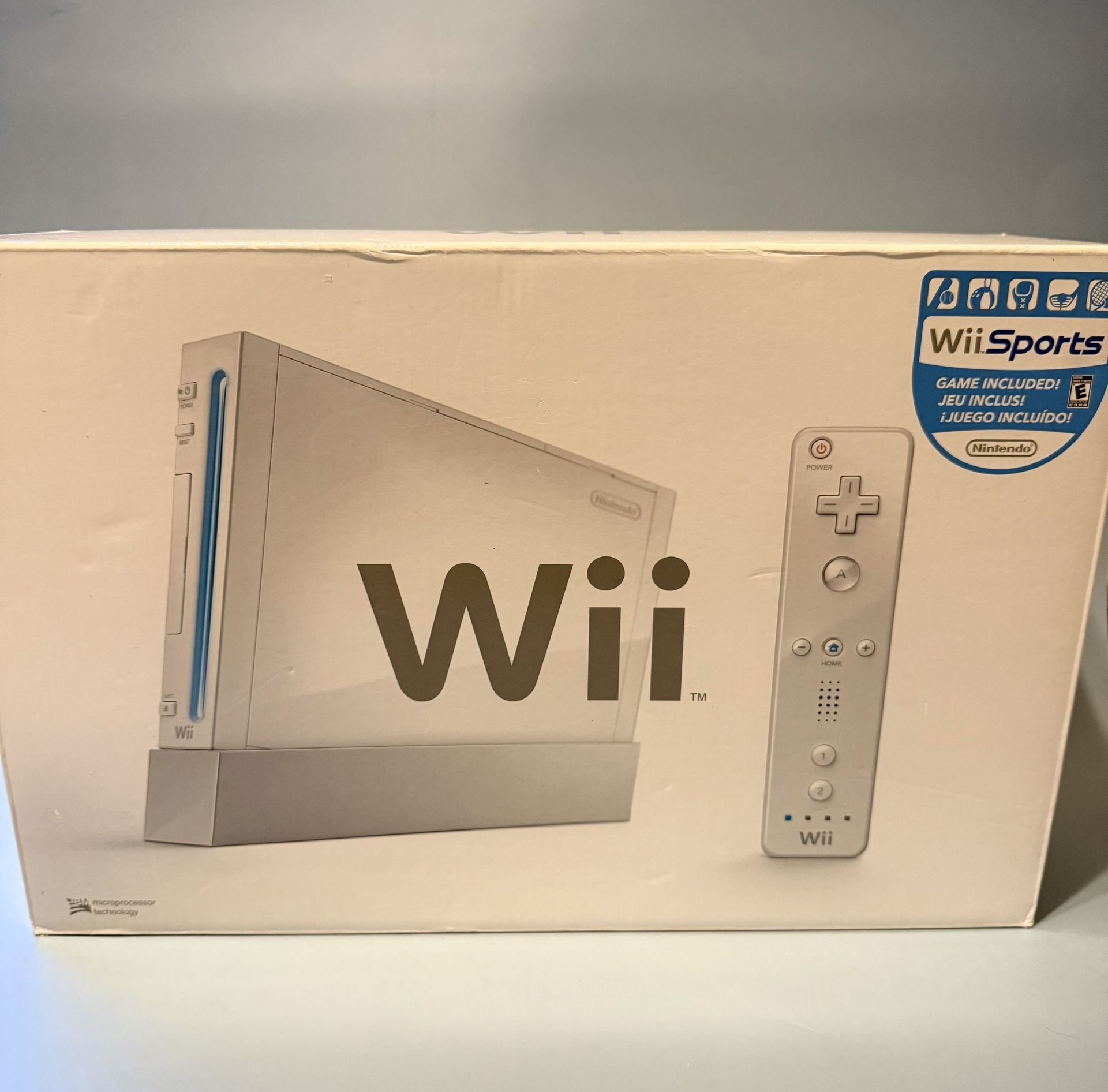 Nintendo Wii Box Only with Inserts. GREAT CONDITION!