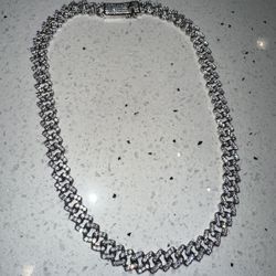 20 In. Cubis Zirconia Weighted 10 MM Chain