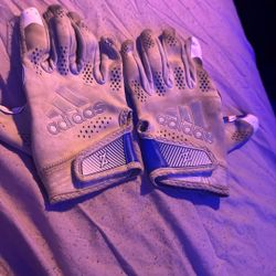 Kansas Collage Gloves  And Fb Towel 