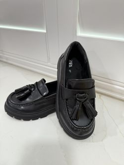 Zara Kids Loafers Size 10  