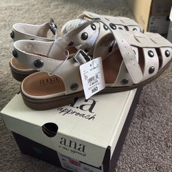 Brand New Size10 M