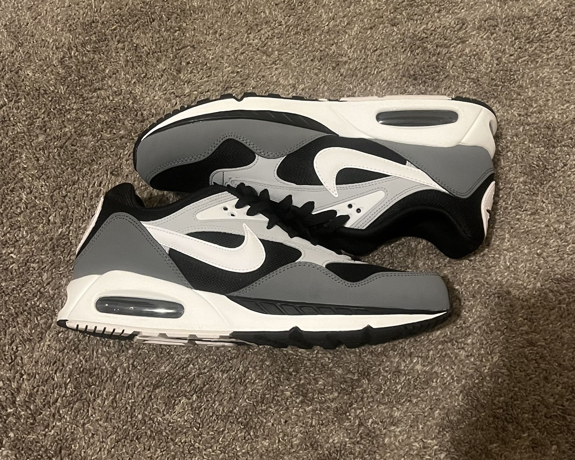 Brand New Air Max Correlate 
