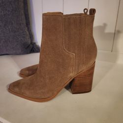 Boots NEW Marc Fisher Brown Size 7
