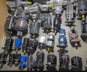 Hydraulic pumps