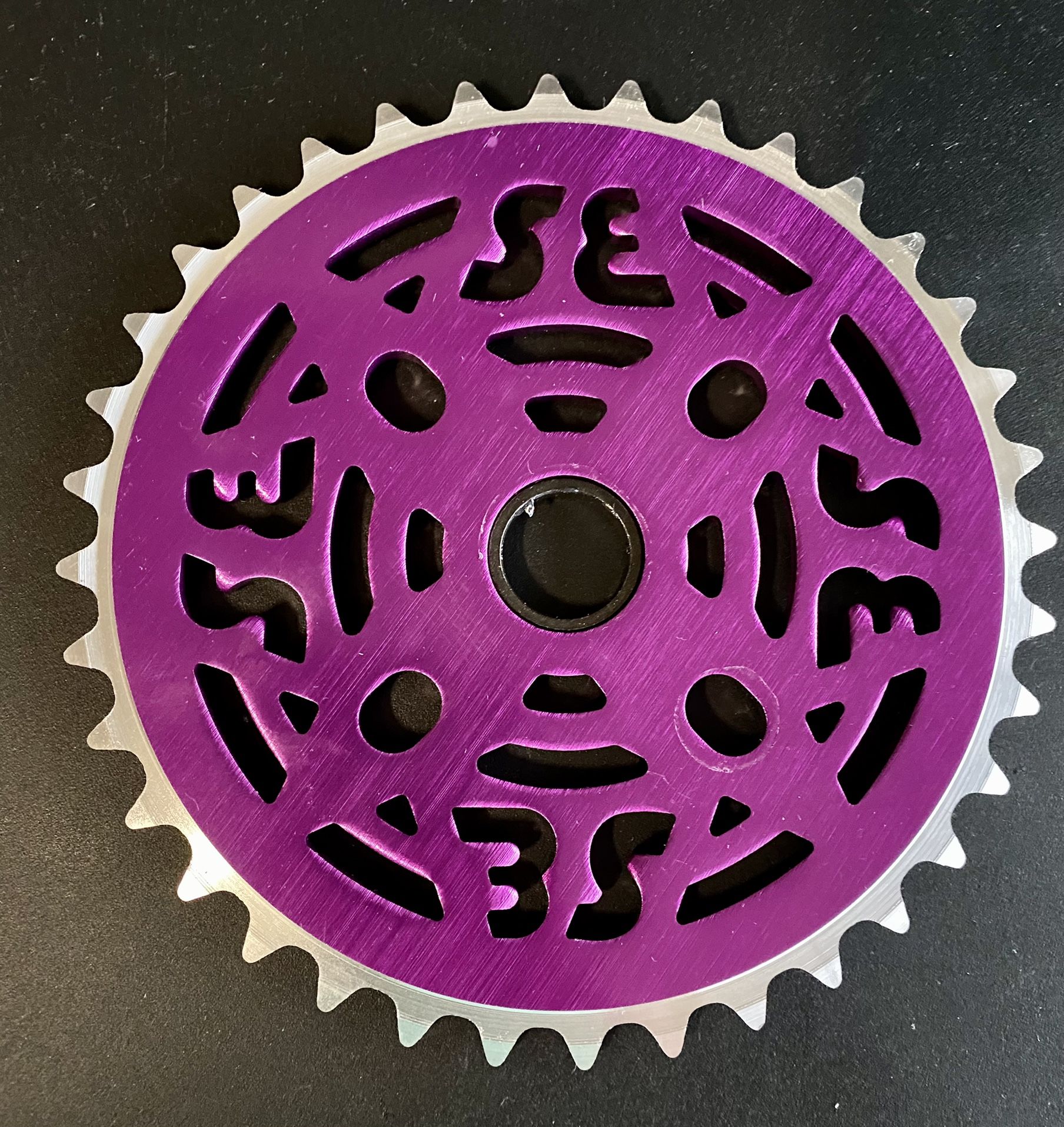 Big Ripper 36t SE Sprocket And ODI Grips Purple Rain