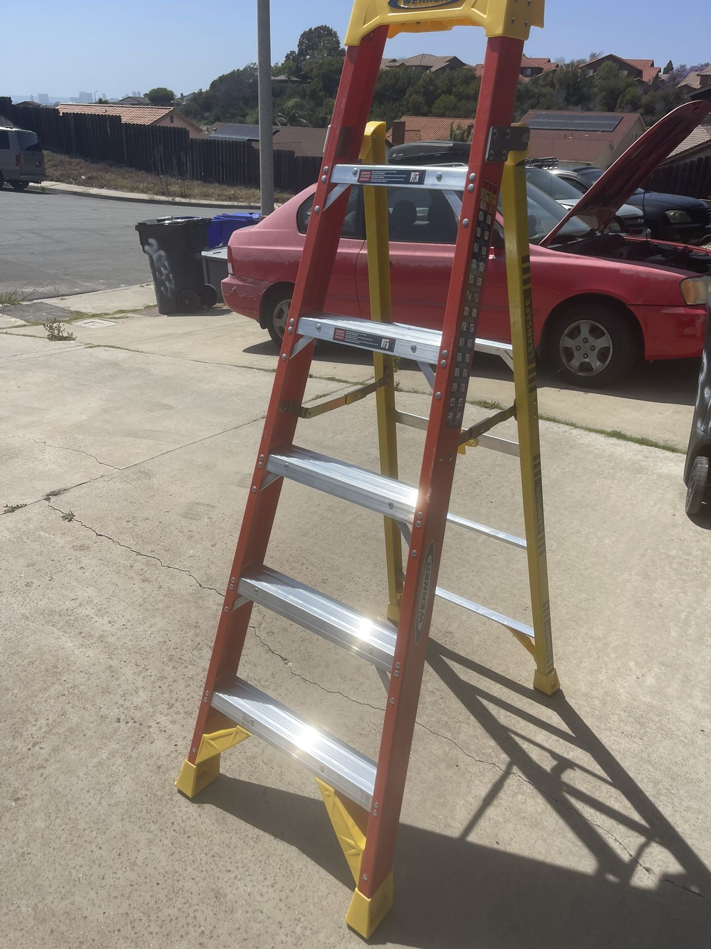 6ft Lean Safe Ladder