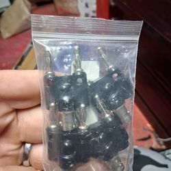 BNC FEMALE TO BANANA MALE