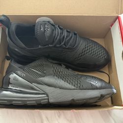 Nike Men’s She is Size 11 