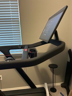 Peloton tr-02