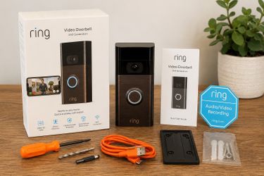 NIB Ring Video Doorbell 2nd Gen - Venetian Bronze with Accessory Install Kit and Mounting Solar Charger Kit