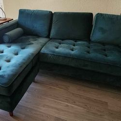 Green Midcentury Modern Style Sofa With Chaise