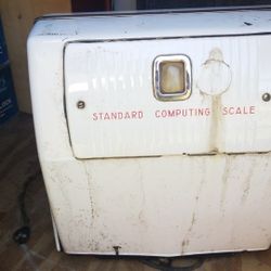 VINTAGE SCALE
