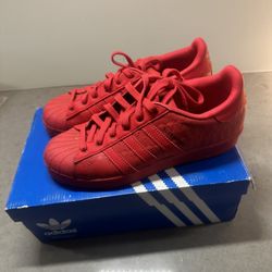 Red Super Stars