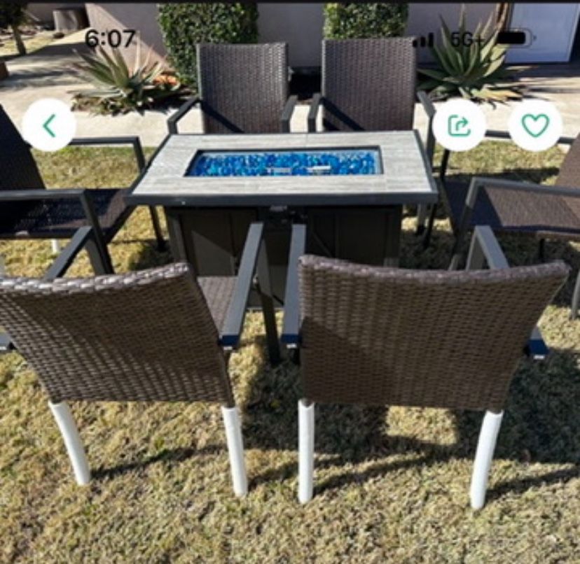 Brand New Patio Set Fire Pit Propane