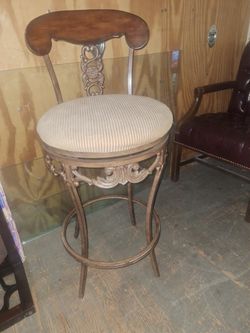 Bar Height Metal Chair