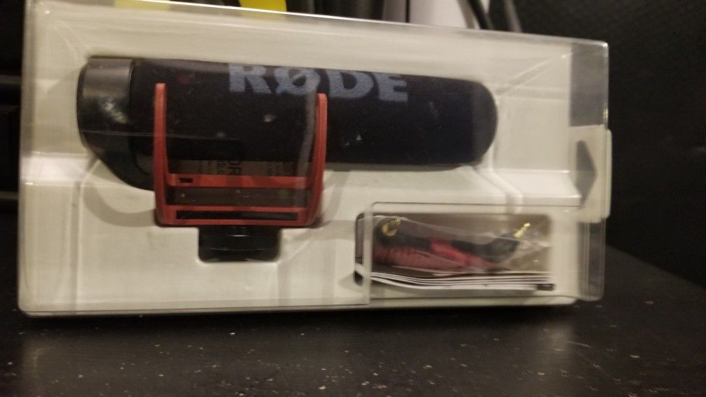 Rode Microphone Video mic Go