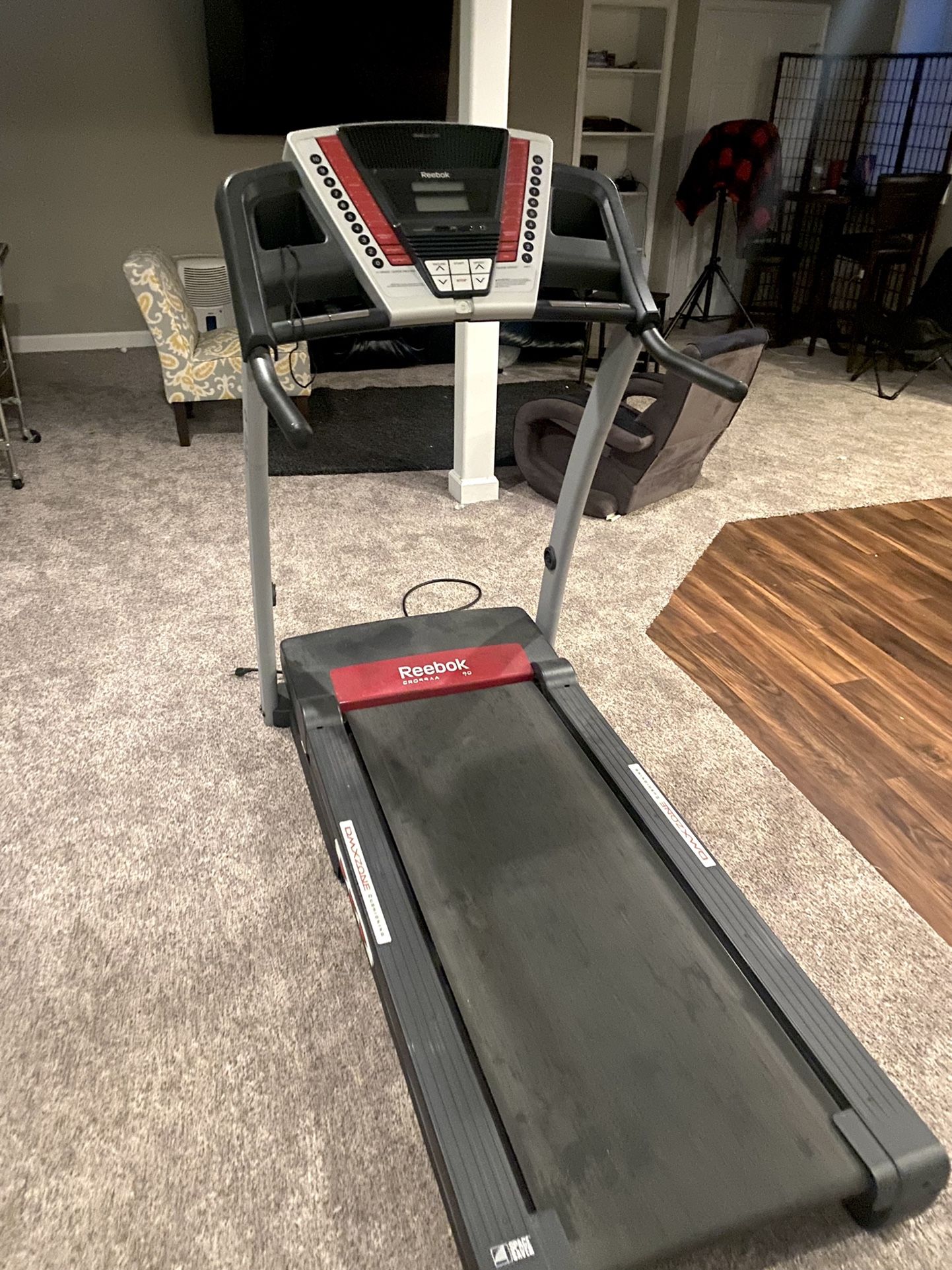 Reebok CrossWalk V7.90 Treadmill for Sale in Silver Spring PA OfferUp