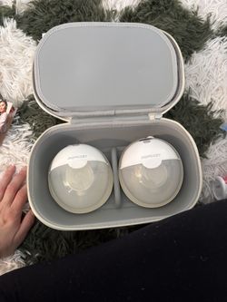 Breast Pump Momcozy