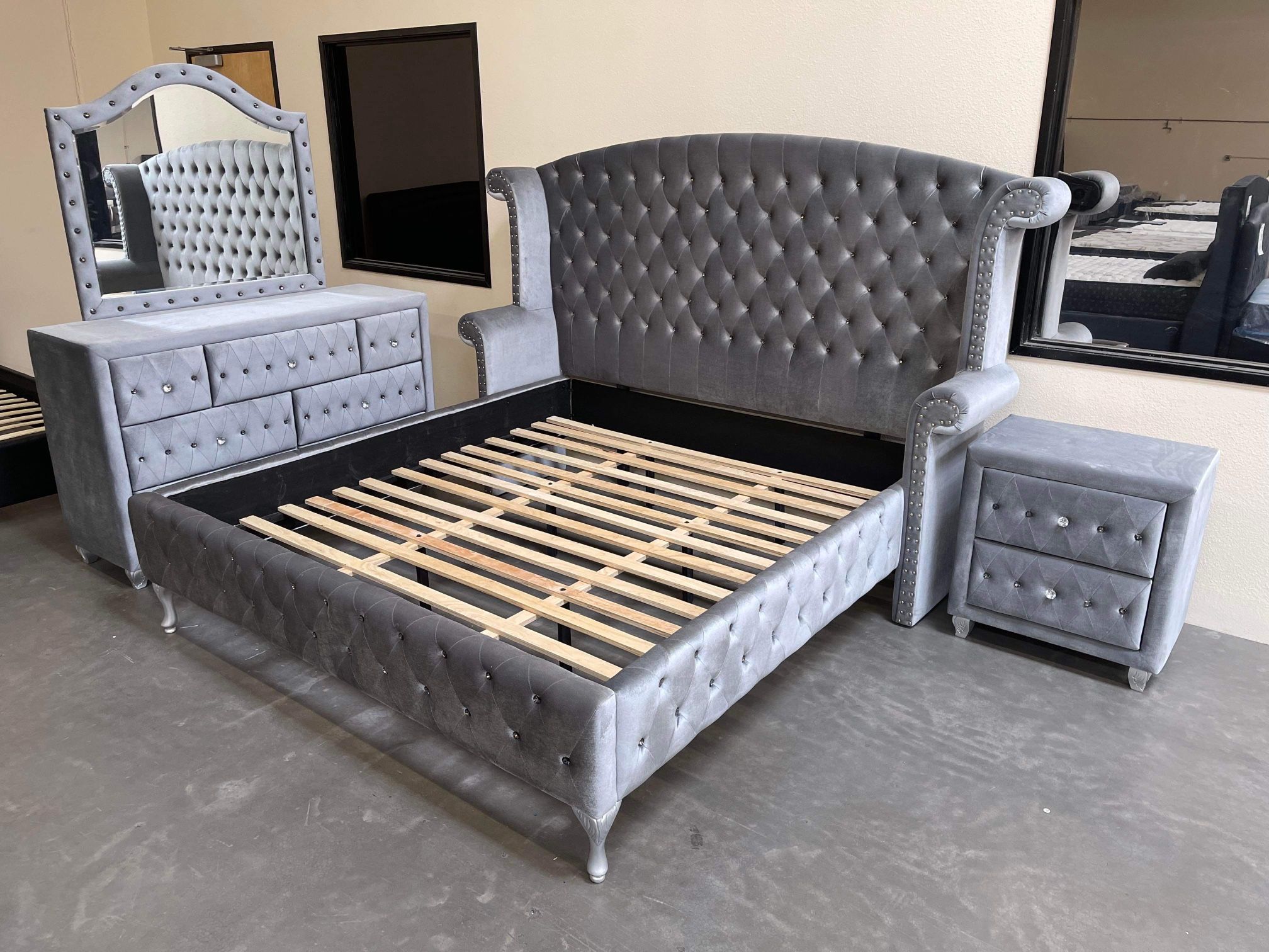 Grey King Size Bedrooms Sets FINANCING AVAILABLE