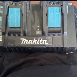 Makita Charger
