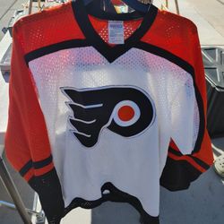 VINTAGE CCM/MASKA “PHILADELPHIA FLYERS” MESH NHL JERSEY /MAN SIZE S MENS NHL HOCKEY 