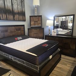 QUEEN BEDFRAME SETS STARTING AT $898 NO CREDIT NEEDED FINANCING