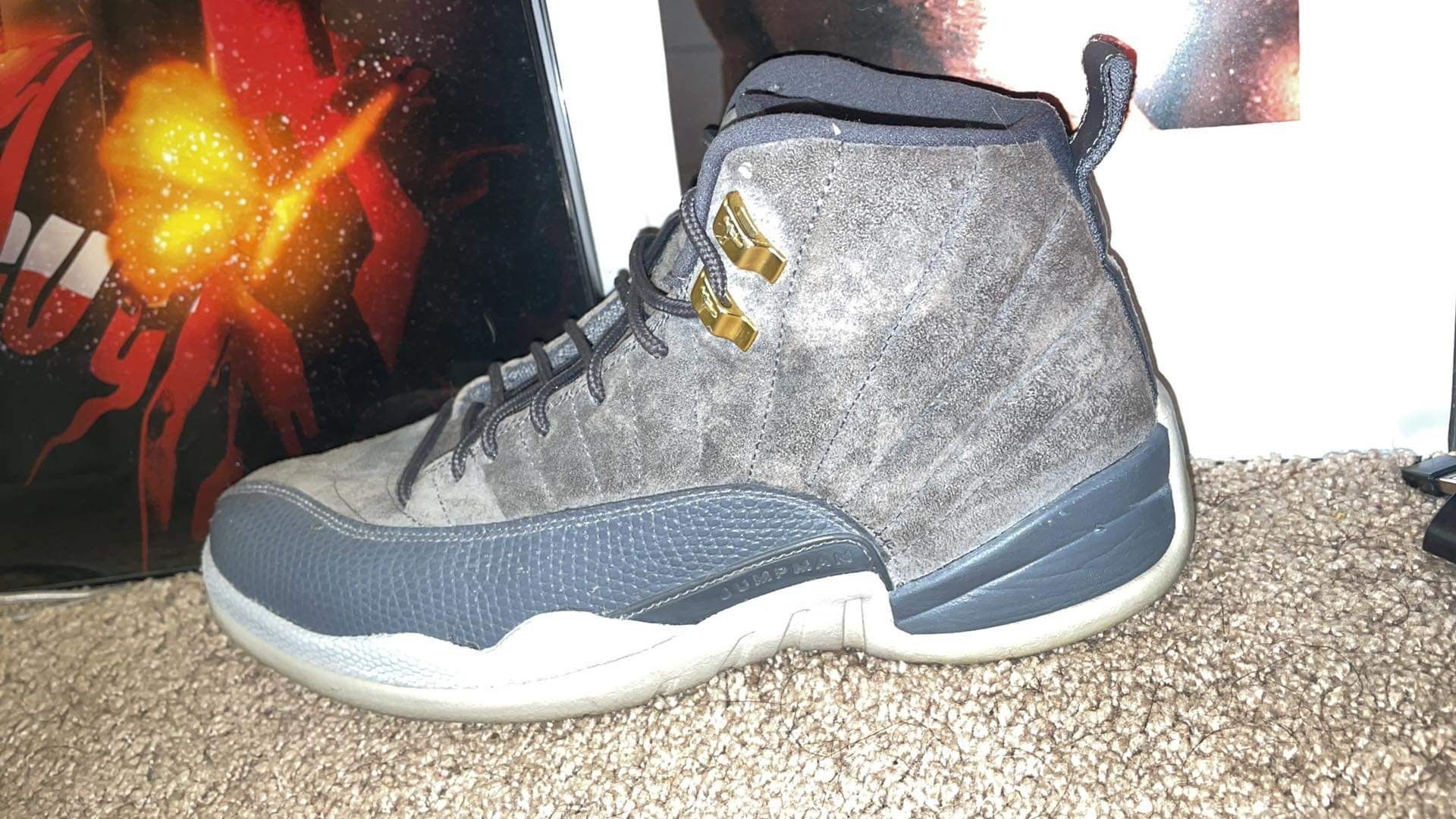 DARK GREY 12s