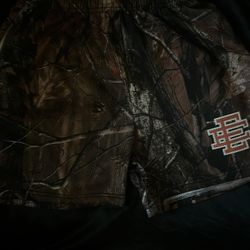 EE Shorts Lmk