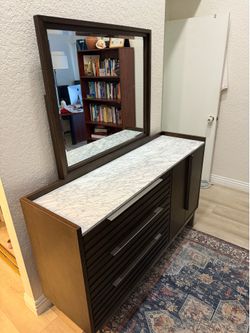 Bed room set