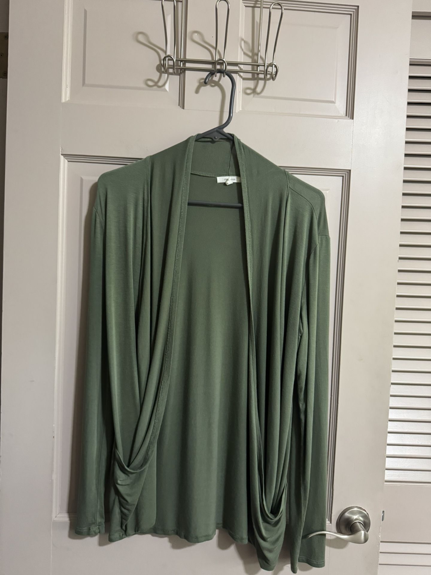 Maurice’s Lightweight Cardigan With Pockets Size Small