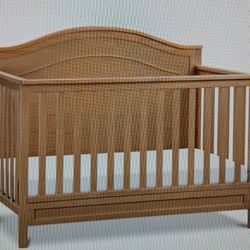 Crib / Toddler Bed