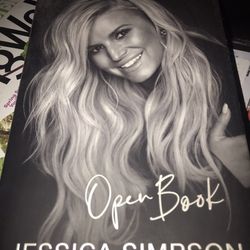 $5 Jessica Simpson Book. Pick Up In Apache Junction 