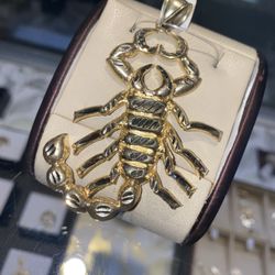 Scorpion Pendant 