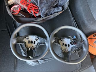 Tesla steering wheel