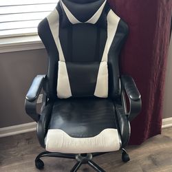 Black and White Gaming Chair