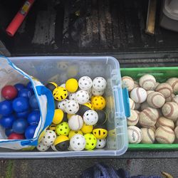 Training balls and baseballs