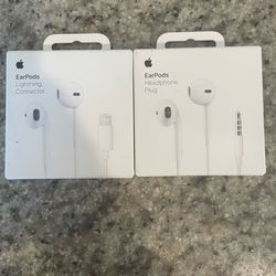 Apple Earbuds / Headphones