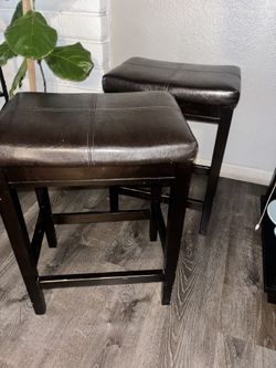 Bar Stools 